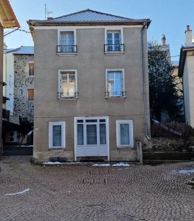 Maison de bourg - 220m ² 