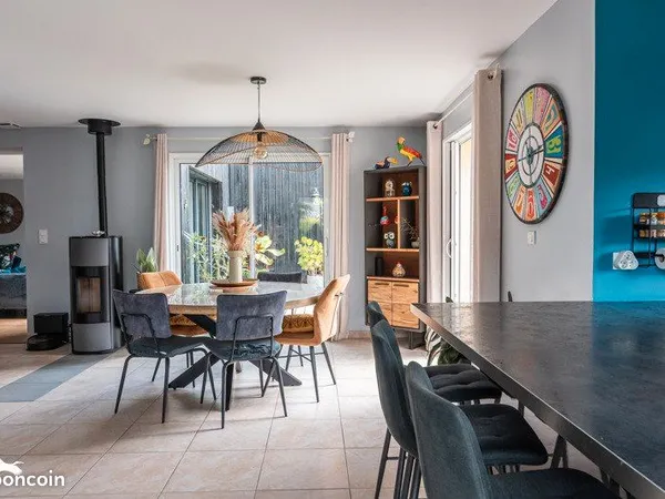 Maison 8 pièces 172 m² 