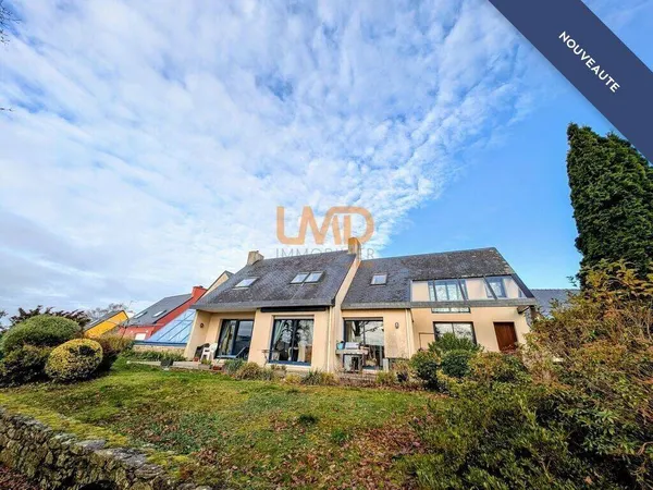 Maison 9 pièces 198 m² 