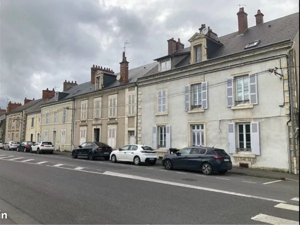 F4 100m2 ch gaz parking proche Pignoux école Hopital INSA 