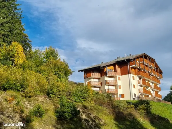 Appartement à la montagne entièrement rénové 