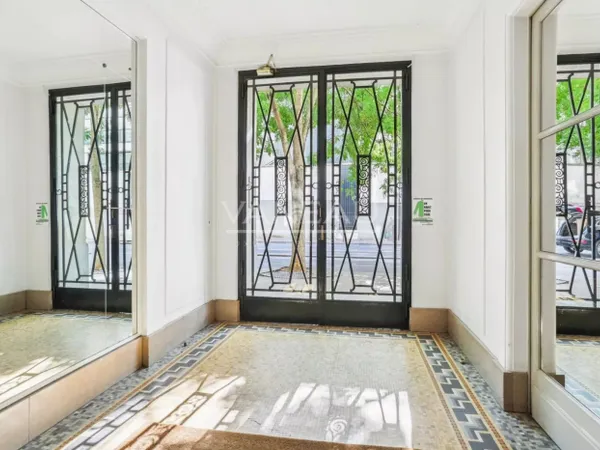 PARIS XVeme - Appartement familial 