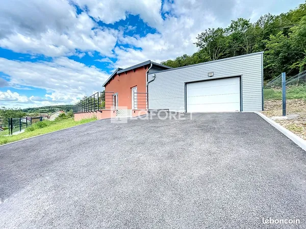 Maison 5 pièces 136 m² 