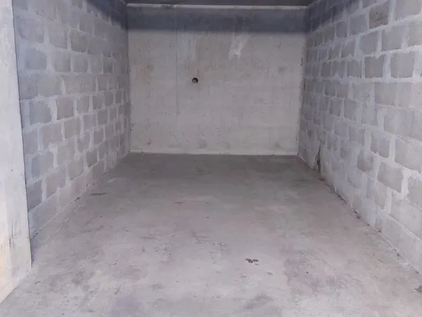 Loue garage (parking/box fermé) dans résidence sécurisée Lyon 7ème Jean Macé - 13m² 
