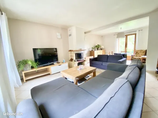 Maison 6 pièces 167 m² 