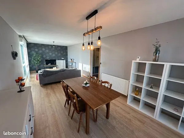 Appartement 4 pièces 82 m² 