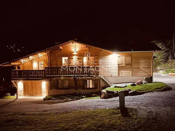 Chalet 7 pièces 128 m² 