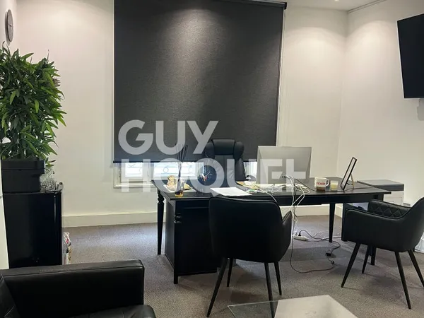 Bureaux Paris 1 pièce(s) 25 m2 
