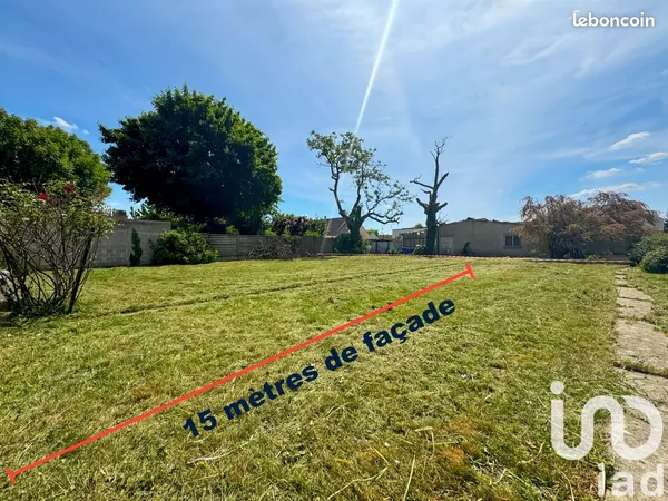 Terrain 320 m² Les Écrennes 