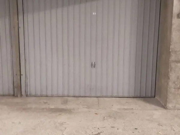 GARAGE fermé 