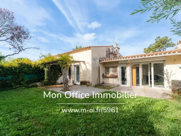 Référence : 5961-MAC - Maison 3 chambres avec jardin et garage 