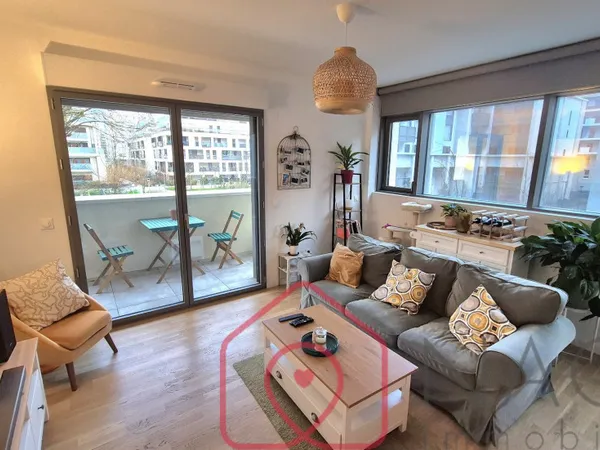 Appartement 4 pièces 80 m² 