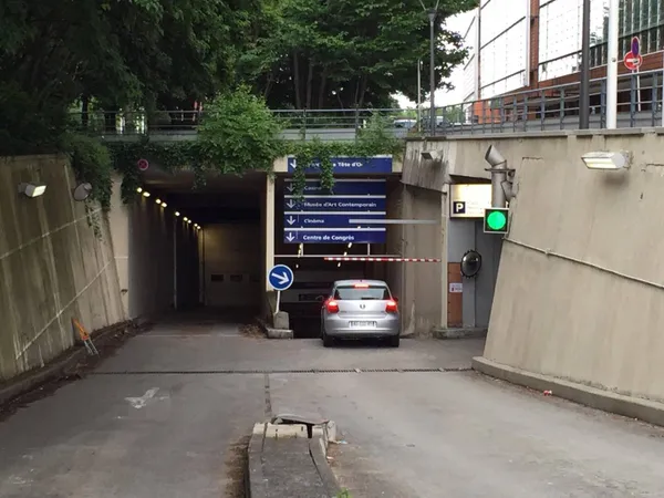 Parking 12 m² 