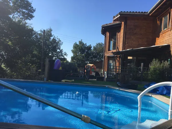 Maison 7 pièces 250 m² 