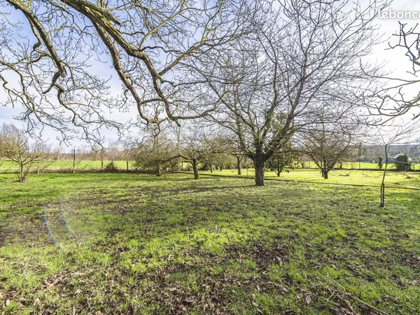 Terrain 883 m² Courlandon 