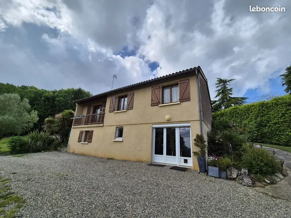 Maison 6 pièces 172 m² 