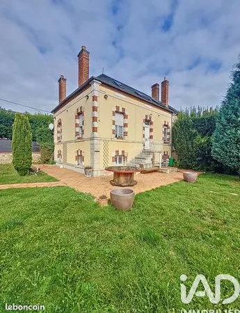 Maison 8 pièces 158 m² 