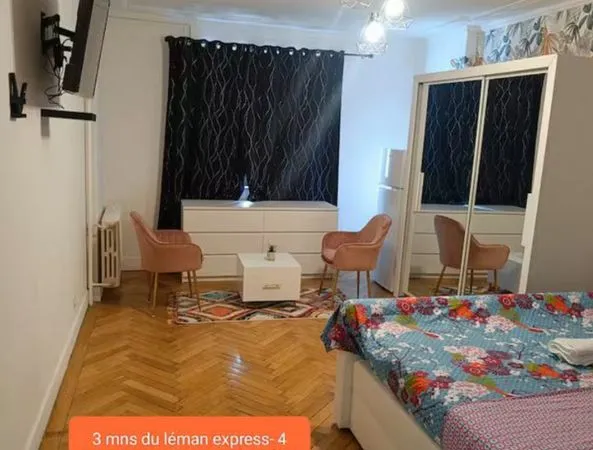 Grande chambre Gare Annemasse -Geneve 