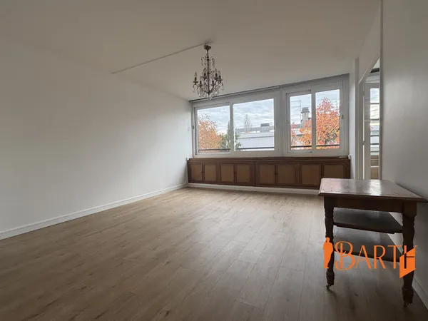 A louer appartement quartier avaricum 