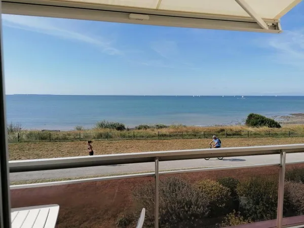 Studio 1 pièce 28 m² 