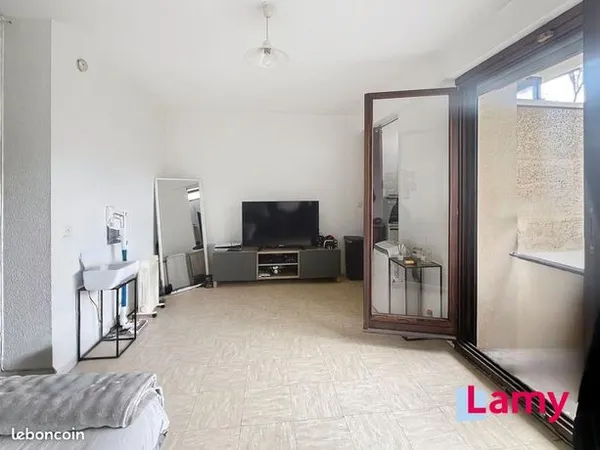 Appartement 1 pièce 25 m² 
