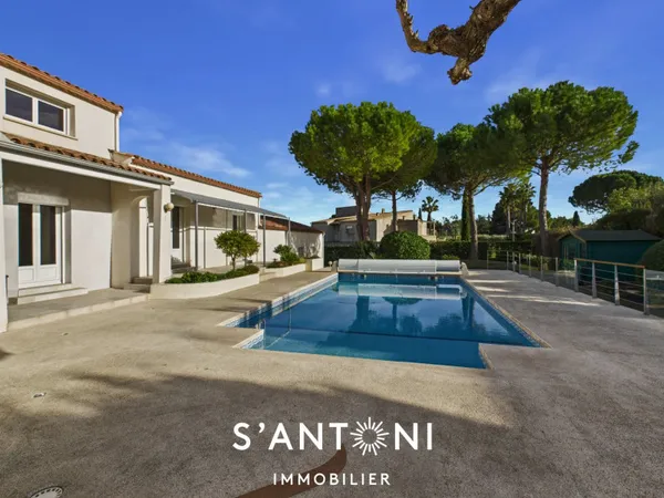 Maison 6 pièces 202 m² 