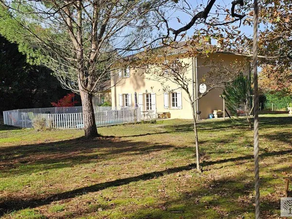 Maison 7 pièces 162 m² 