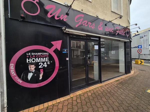 A louer local commercial centre-ville LA TESTE 