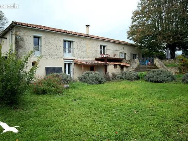 Maison 7 pièces 157 m² 