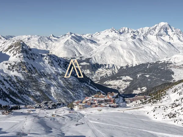 Appartement 3 pièces rénové avec balcon et vue Mont-Blanc - 
