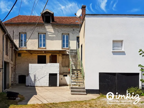 Local commercial + ancien corps de ferme 