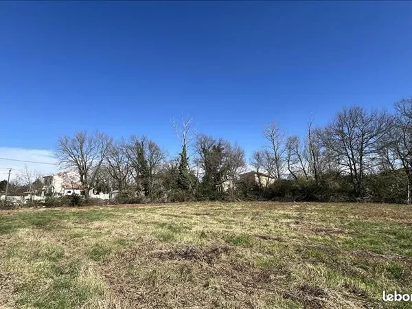 Terrain 1 396 m² Muret 