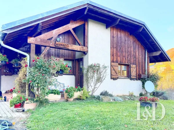 Chalet 6 pièces 139 m² 