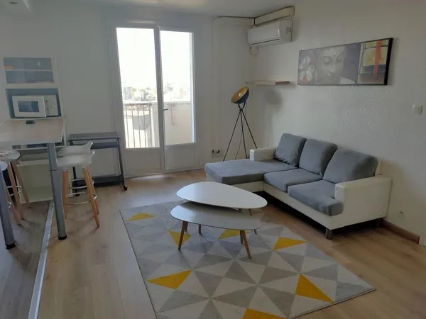 Chambre 11m² dans colocation Toulouse vue Pyrénées 