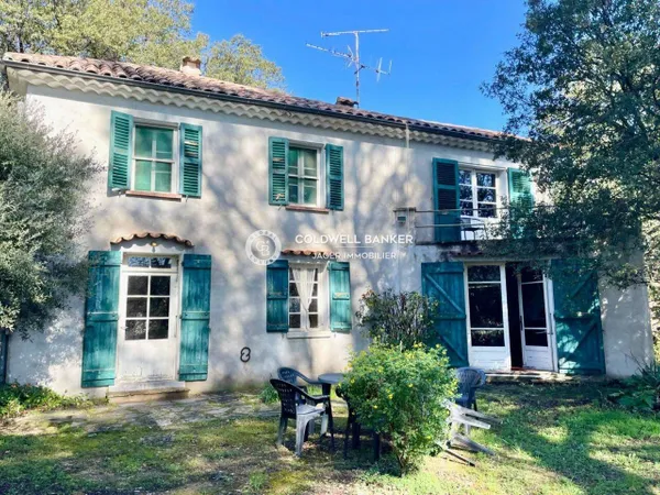 Maison 2 pièces 165 m² 