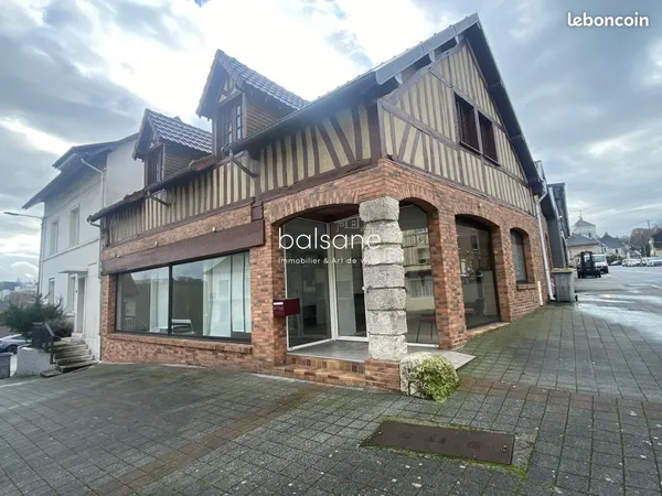 Local 80 m² Barentin 