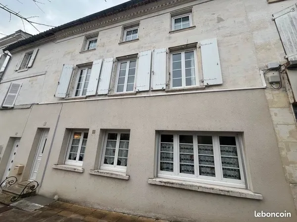 Maison de ville 6 pièces 180 m² 