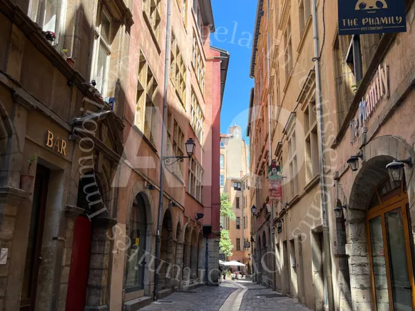 Murs commerciaux de caractère à Lyon 5 Restaurant avec cav 