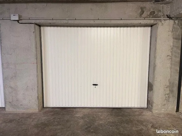 Parking/box 13 m² EYBENS 