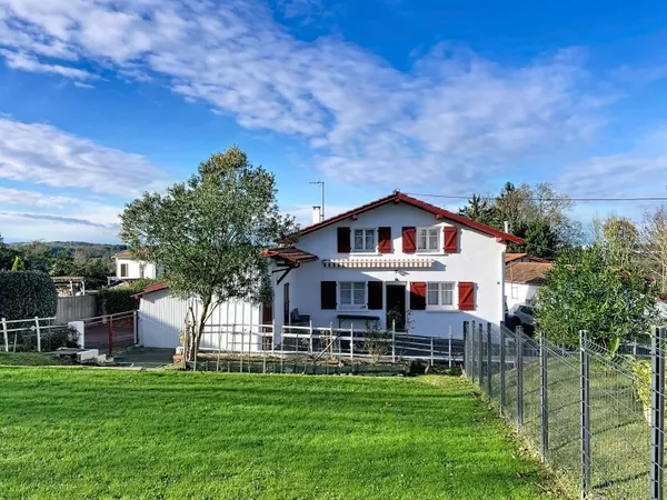 Vends maison à rénover 