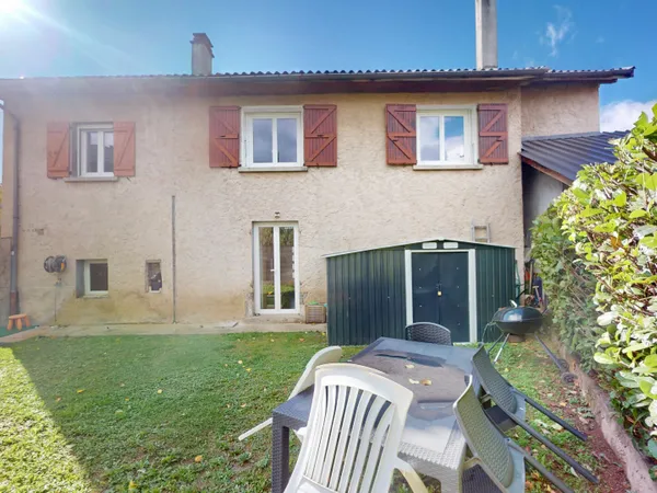 Maison mitoyenne Brie Et Angonnes 90 m2 