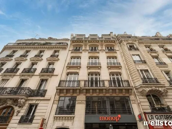 Bureaux 655 m² 