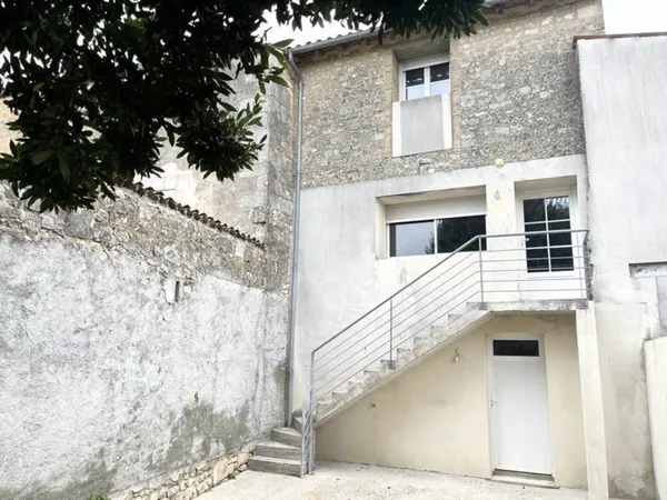 Maison de 4 pièces principales 