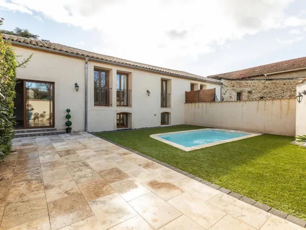 Maison 7 pièces 200 m² 