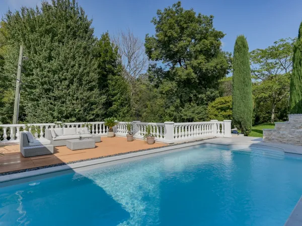 Saint Didier au Mont d'Or - Maison 174 m² - 4 chambres - Terrain 