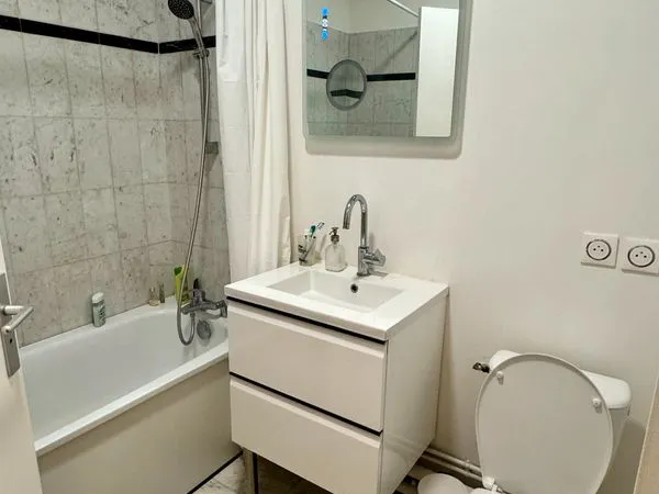 Studio- Asnières sur seine 