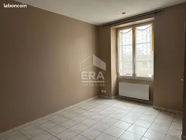 Studio 1 pièce 29 m² 