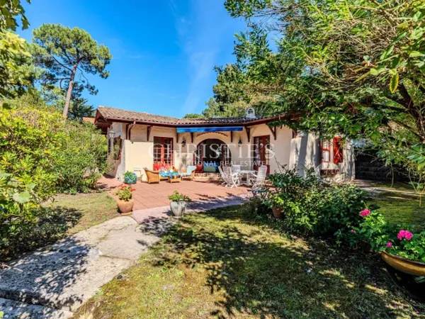 Charmante villa au coeur du Moulleau 