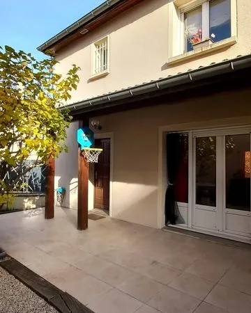 Maison colline des peres 