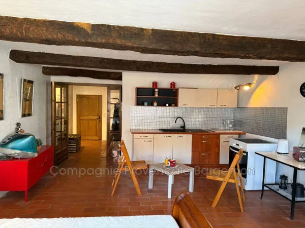 Studio 1 pièce 34 m² 